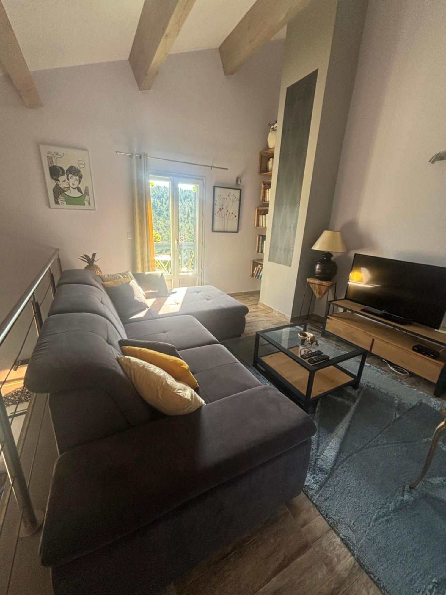 L'Alpen Roc Bed and Breakfast Caille Exteriör bild
